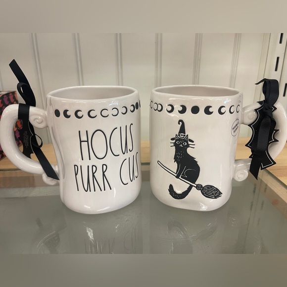 Rae Dunn Halloween Black Cat Witch Cat Hocus Purr Cus Ceramic Coffee Mug NWT - Picture 1 of 5